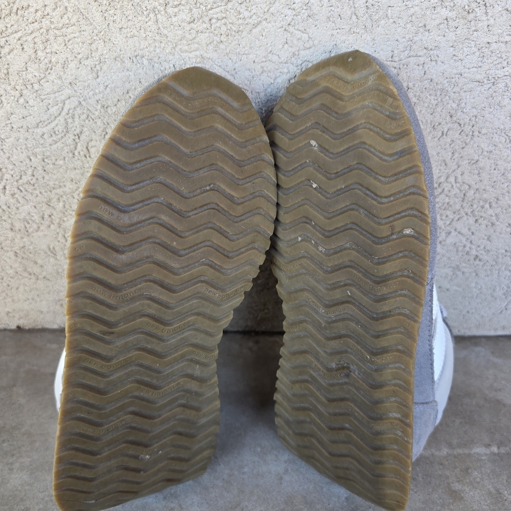 NEW BALANCE 237 V1 (MS237GE)      Sz 9.5B Woman Sneakers - Picture 7 of 11